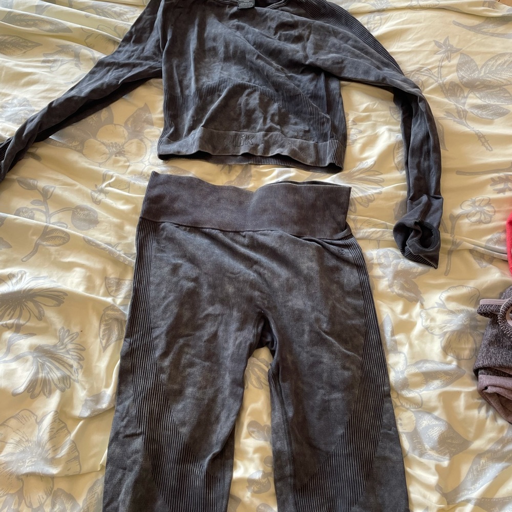 Pink Victoria’s Secret workout set size medium